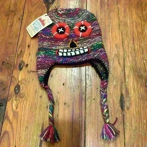 Andes Kids Fair Trade and Handmade acrylic and alpaca skull winter hat NWT - Picture 1 of 7